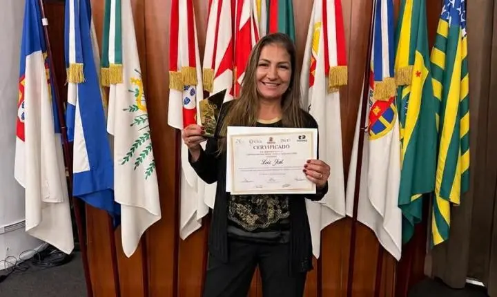 Luci Just é homenageada na Segunda Edição Ouro Melhores do Ano na Câmara Municipal de São Paulo